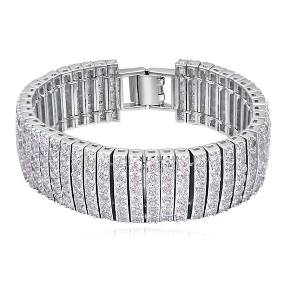 Clear Cubic Zirconia Statement Bracelet - Picture 1 of 1